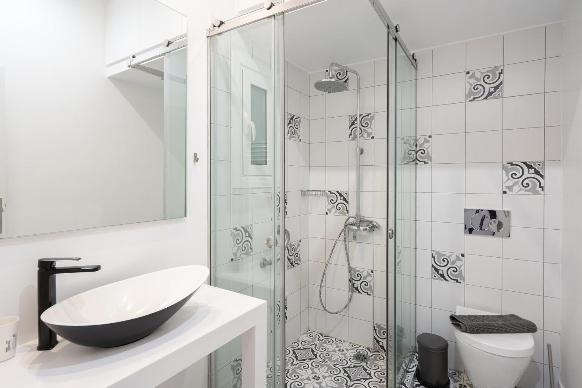 Vibrant & Cozy Apt In أثينا المظهر الخارجي الصورة